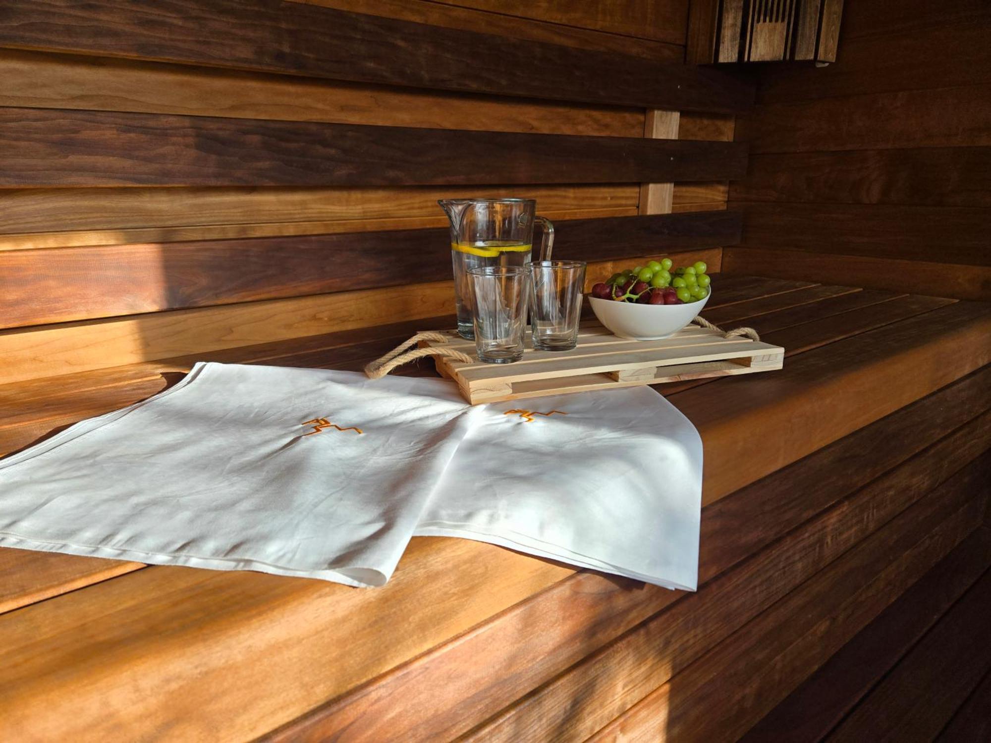 Apartmanovy Dom Krivan เบเชนยอวา ภายนอก รูปภาพ
