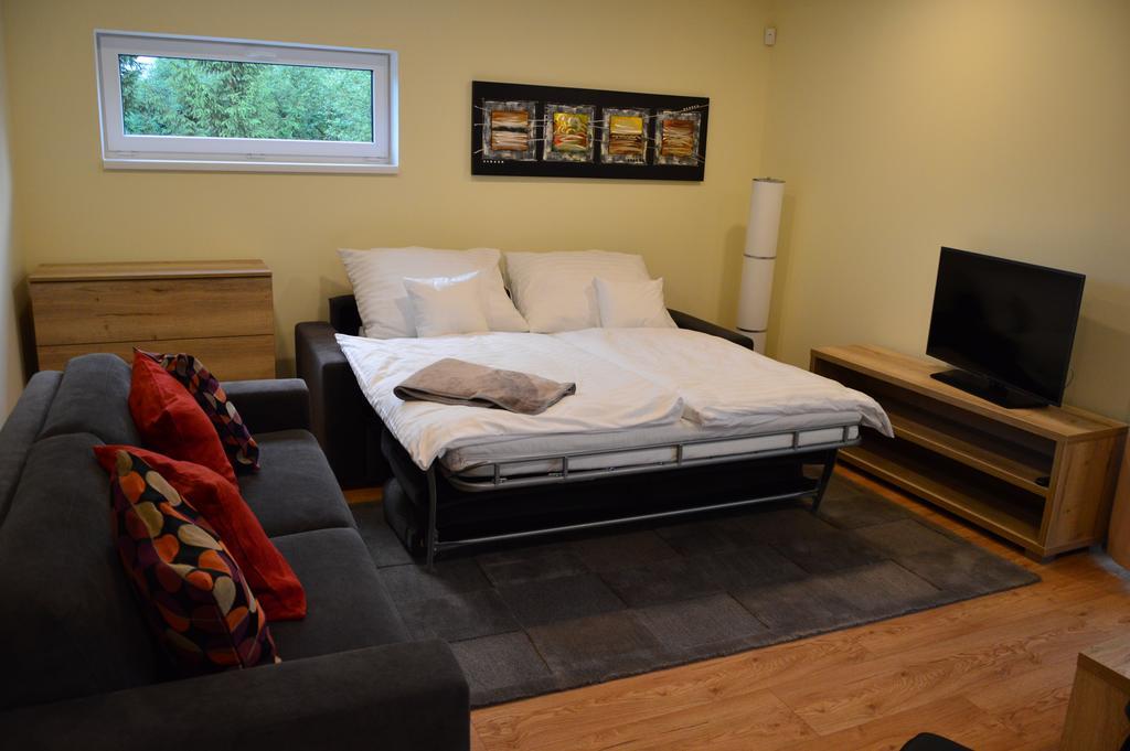Apartmanovy Dom Krivan เบเชนยอวา ภายนอก รูปภาพ