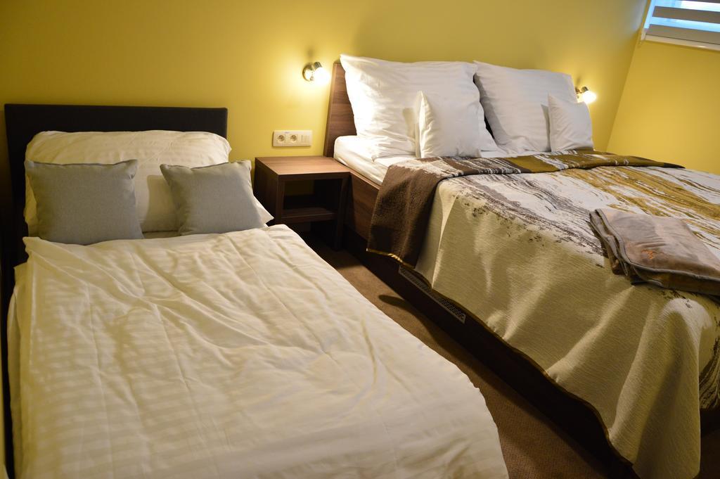 Apartmanovy Dom Krivan เบเชนยอวา ภายนอก รูปภาพ