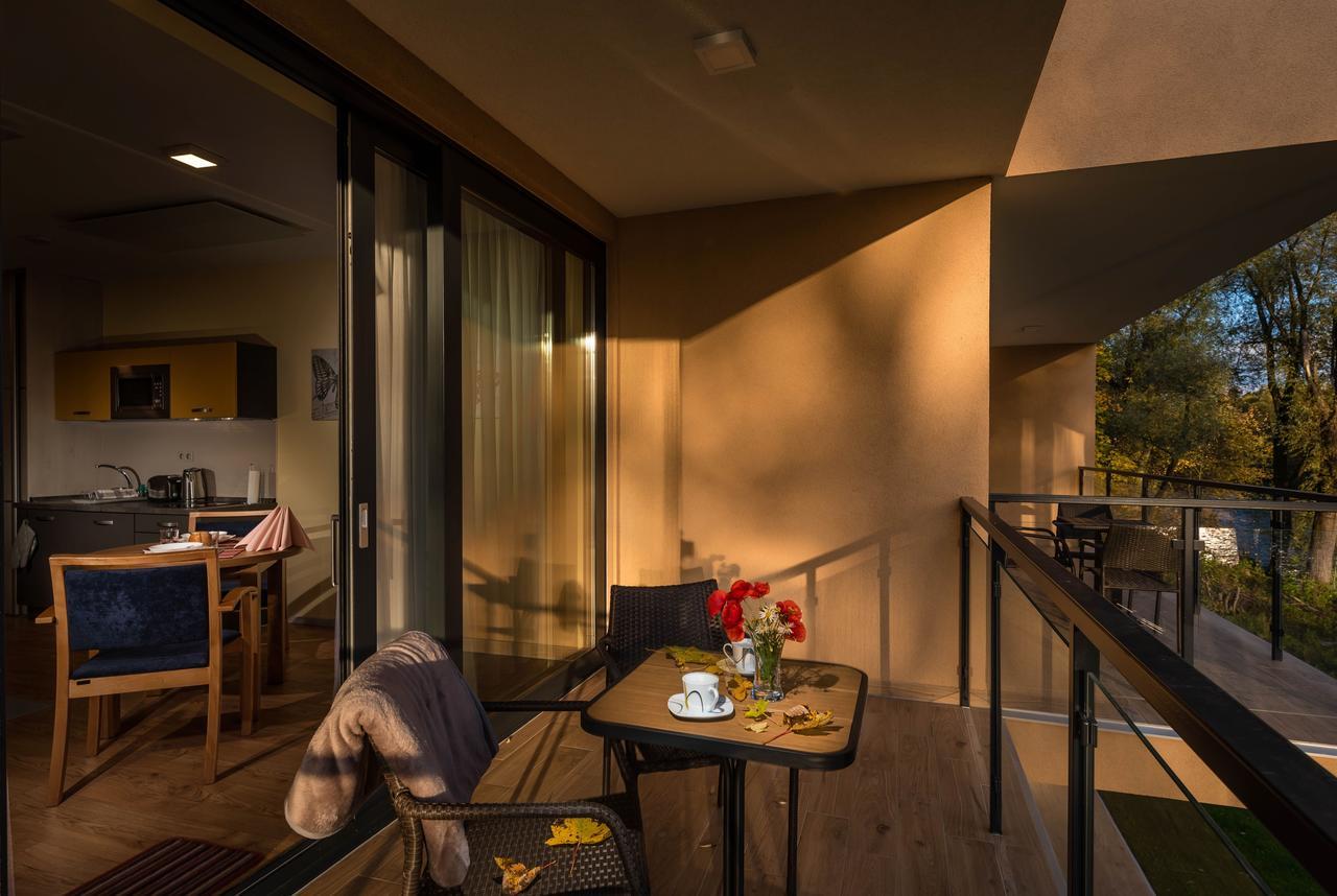 Apartmanovy Dom Krivan เบเชนยอวา ภายนอก รูปภาพ